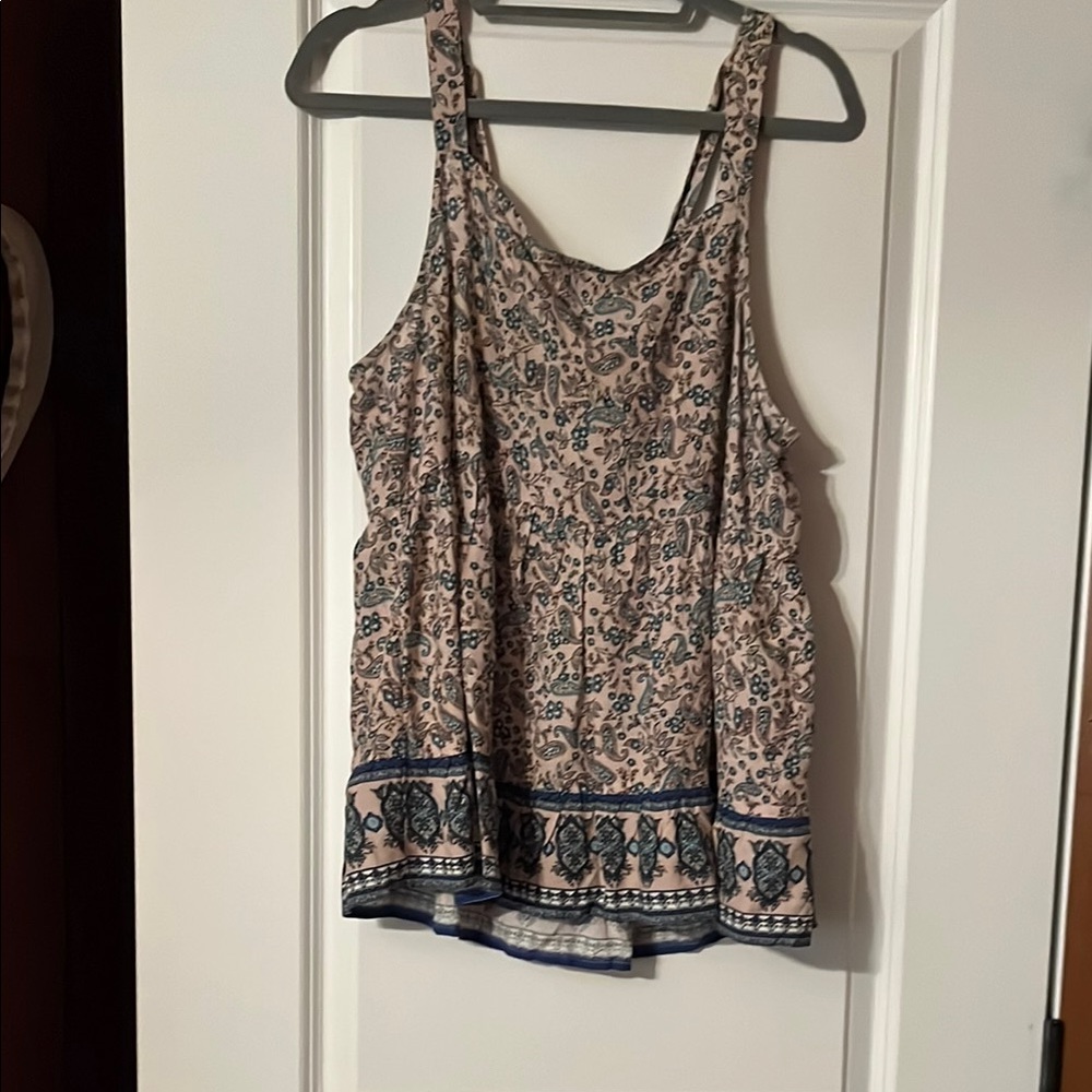 Floral Print Sleeveless Top